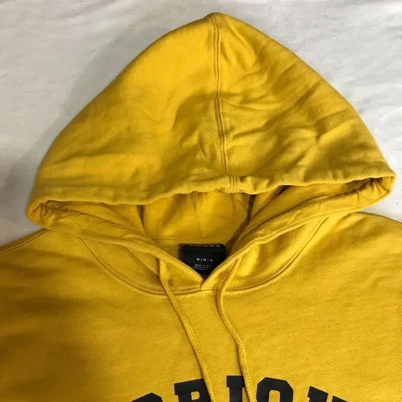 RVCA Matty Hoodie Men’s Size M Color Yelow Kangaroo Pocket Pullover 100% Cotton - Picture 2 of 14